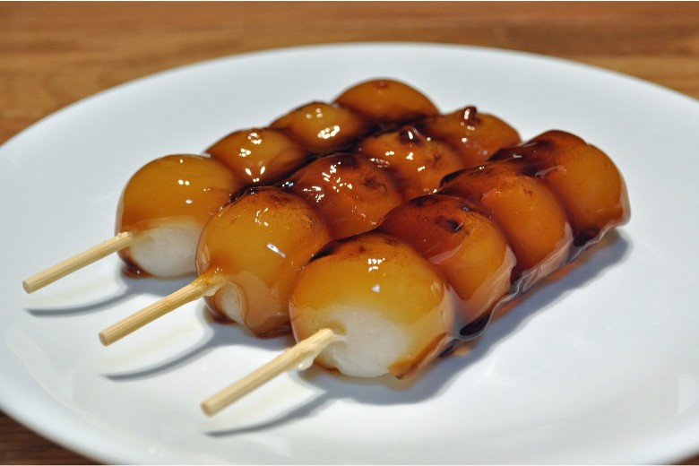 10 Traditional Japanese Sweets You Should Try Out!