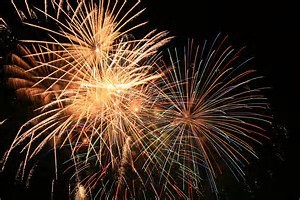 Must Watch Fireworks that You can still Watch in Autumn