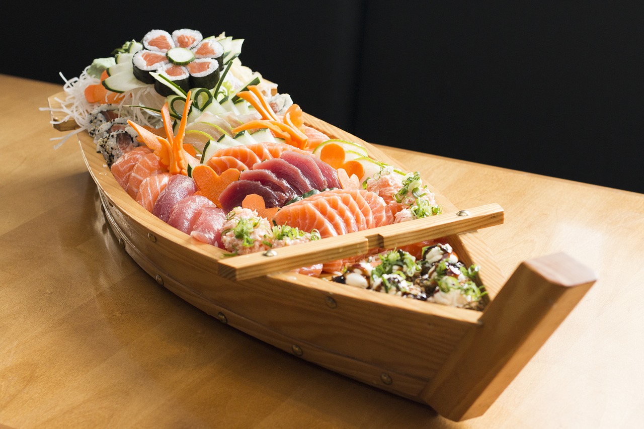 japanese raw food, raw fish, sashimi