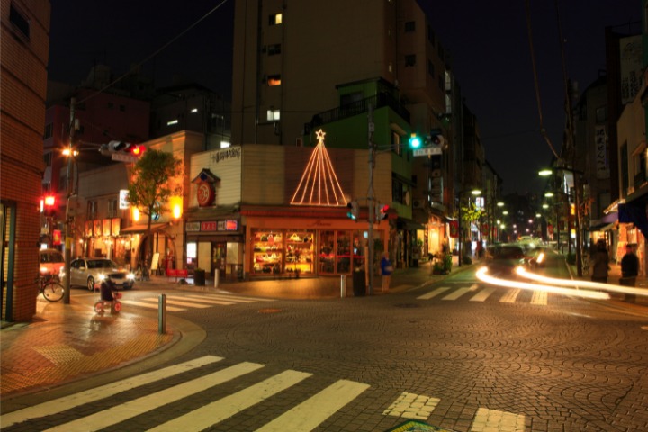 international neighborhoods in tokyo