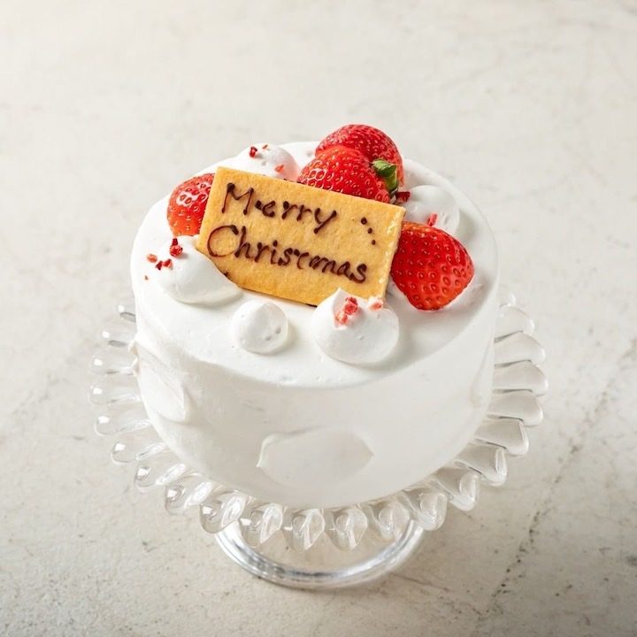 vegan gluten-free christmas cake in japan ain soph