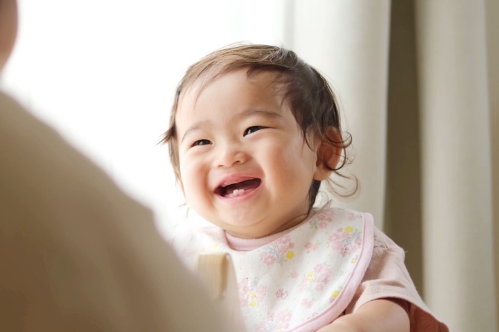 japanese baby girl laughing
