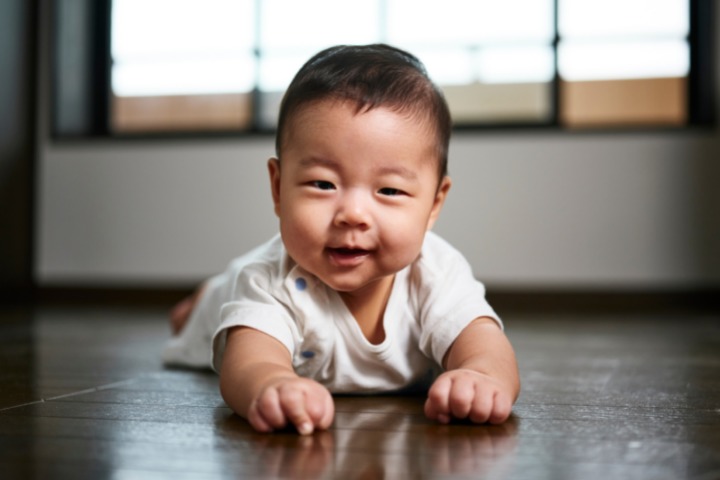 picture of a japanese baby laughing