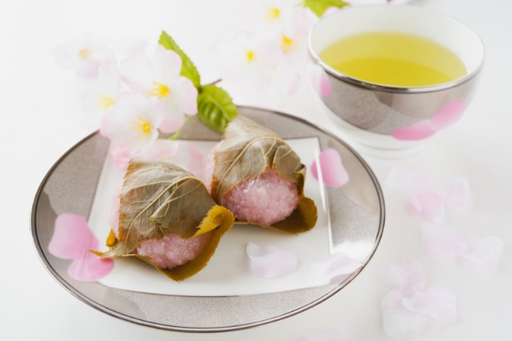 sakura themed wagashi japanese traditional sweets