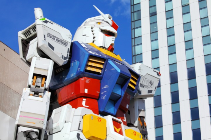 photo of to scale gundam statue in japan