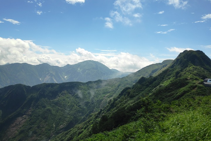 A landscape view from Hakkaisan in urasa